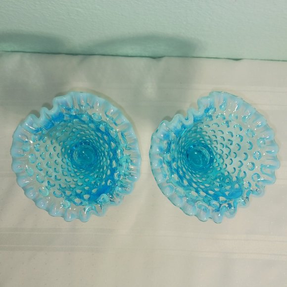 Set of 2 Vintage Fenton Hobnail Blue Opalescent Cornucopia Candle holders - Picture 5 of 7